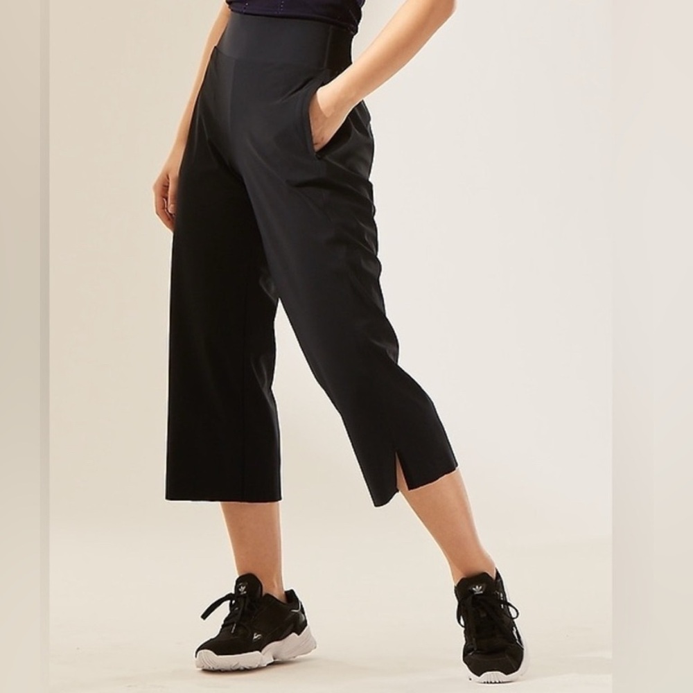Athleta Cosmic Crop active pants women’s large